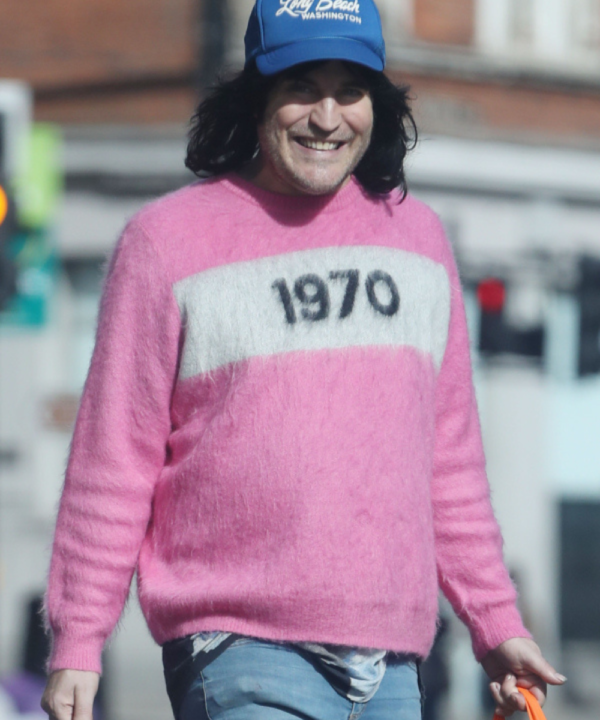 Bake Off Noel Fielding 1970 Oversized Jumper