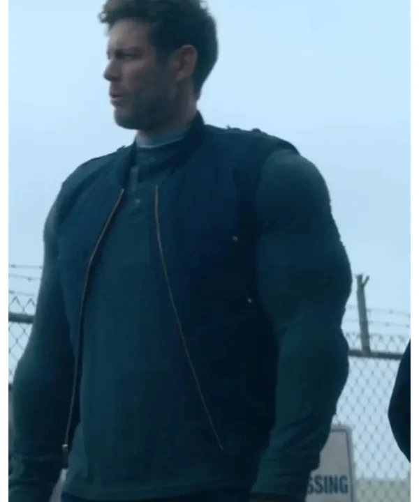 The Umbrella Academy S04 Tom Hopper Black Vest