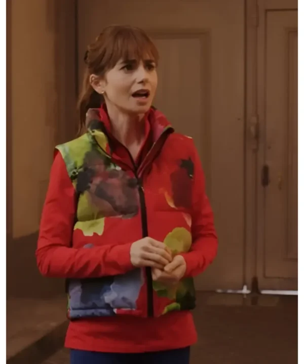 Emily In Paris S04 Lily Collins Vest