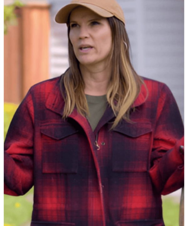 Unsellable Houses S05 Leslie Red Plaid Jacket