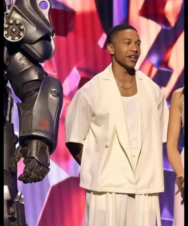 Aaron Moten Fallout White Jacket