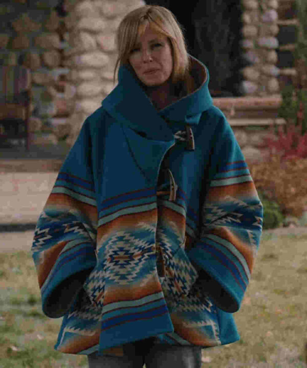 Kelly Reilly Yellowstone Season 03 Duffle Poncho